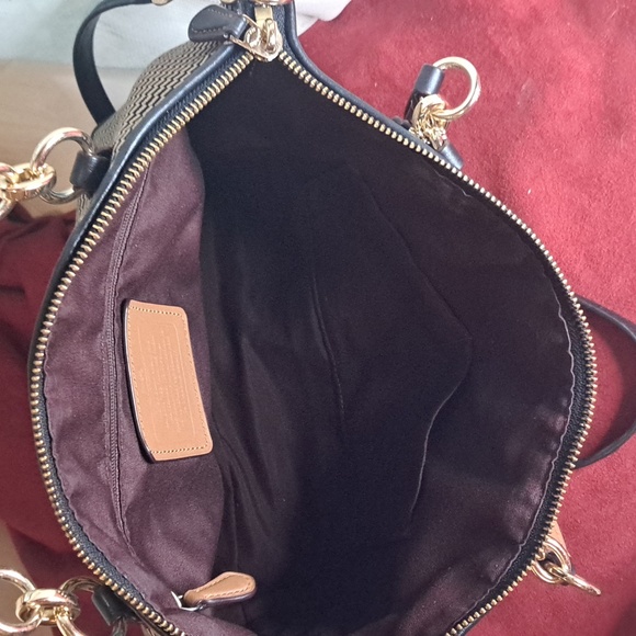 🎁 NEW Coach Kelsey Black and Tan Satchel and Crossbody Excellent Condition - Picture 10 of 14